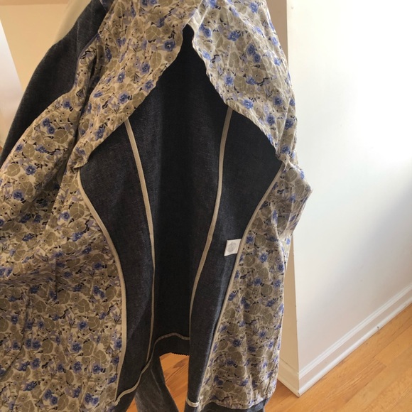 Banana Republic Jack - Picture 6 of 6